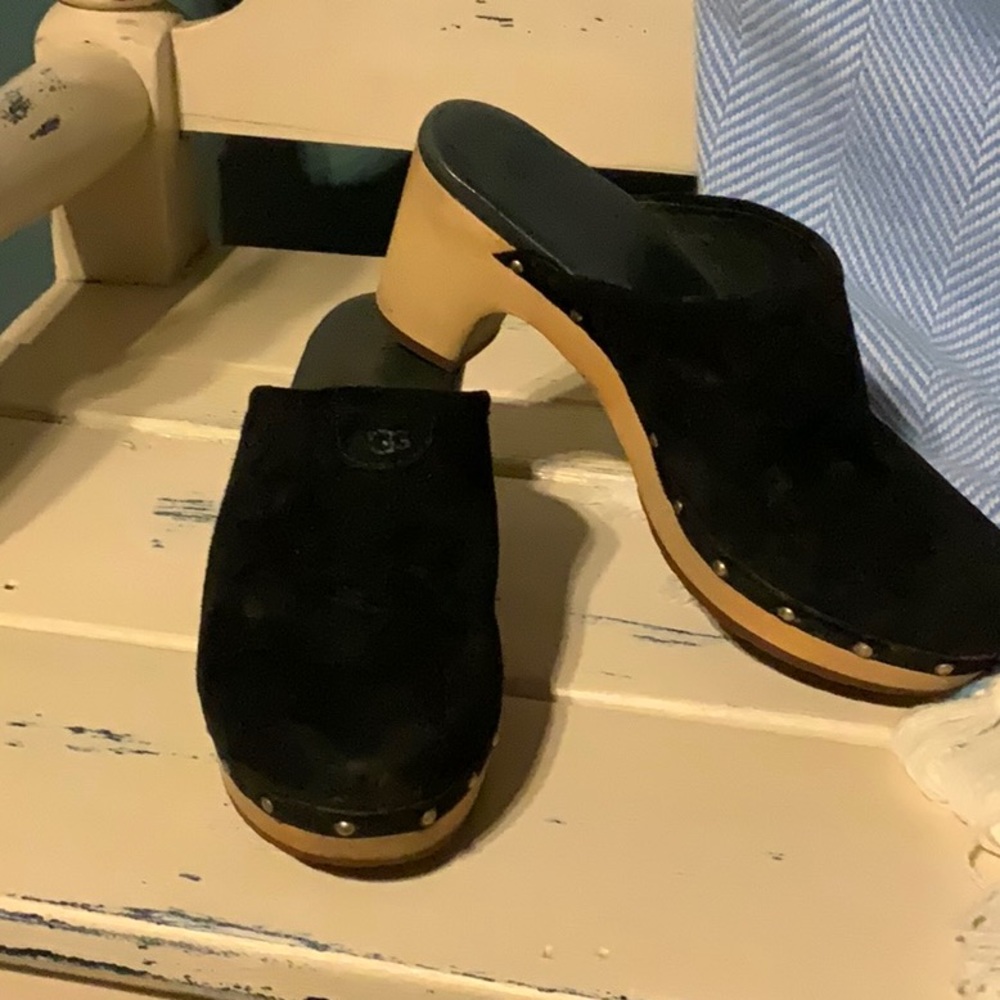 Ugh clogs